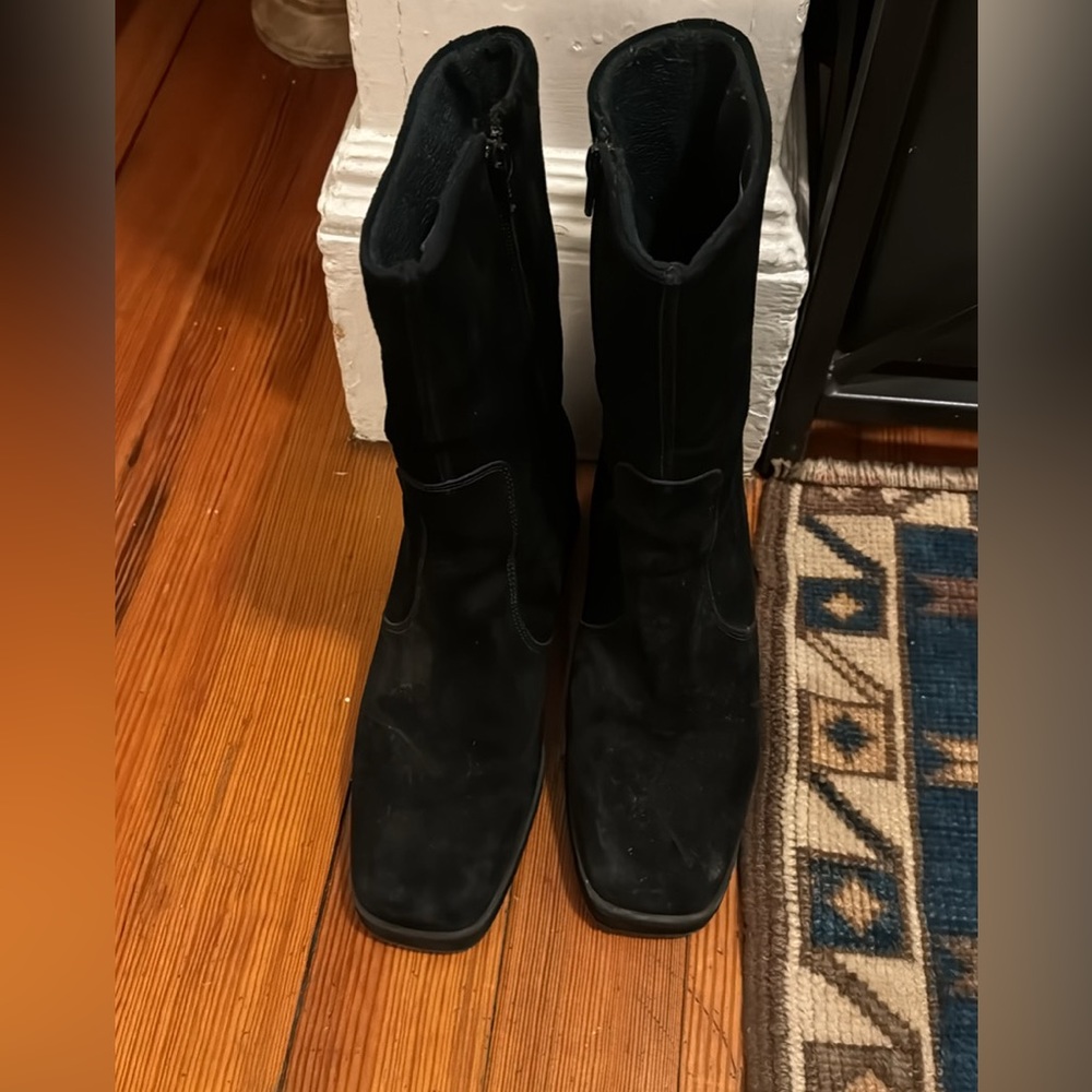 New Hush Puppies Suede boots.